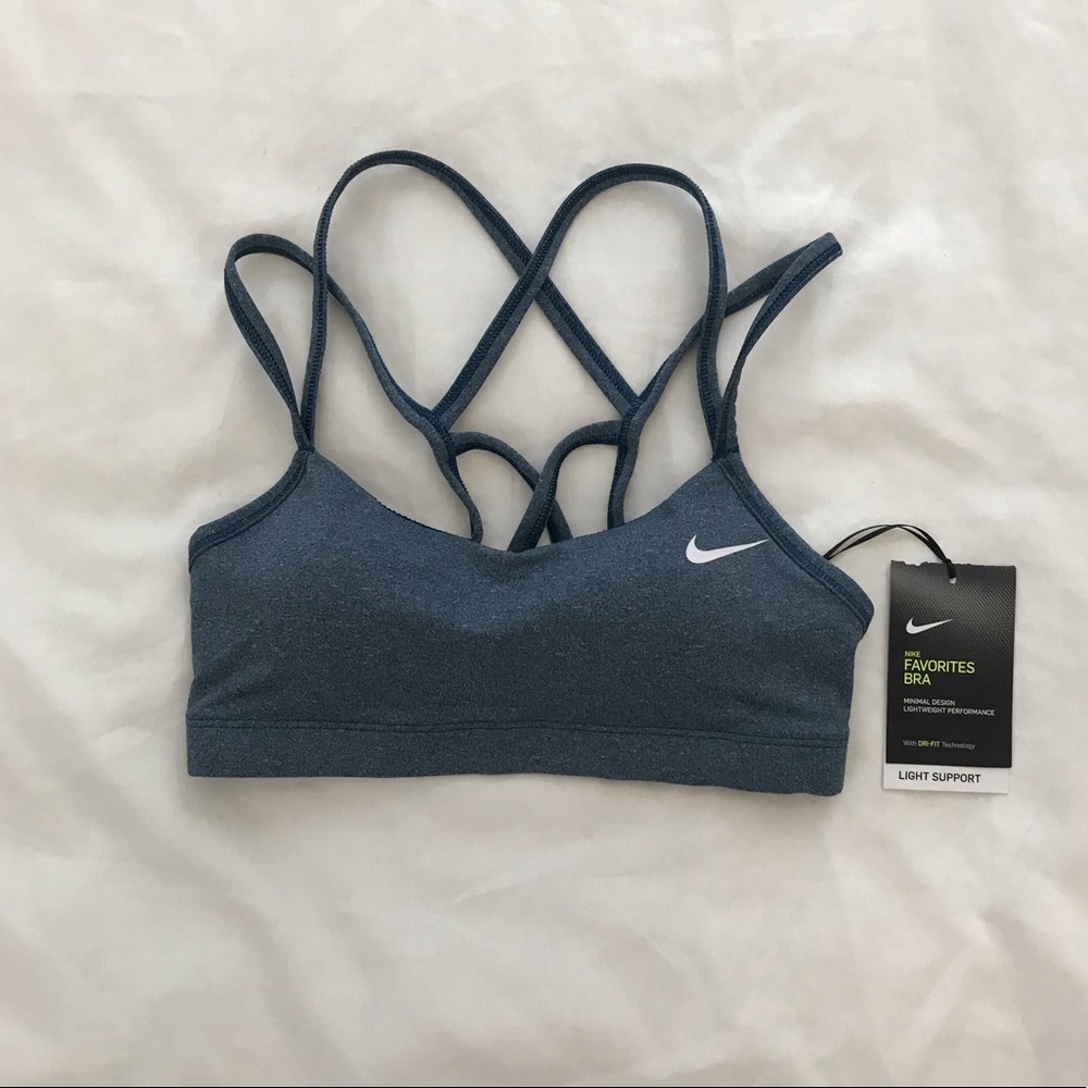BRAND NEW Nike Women’s Favorites Bra Light Support
